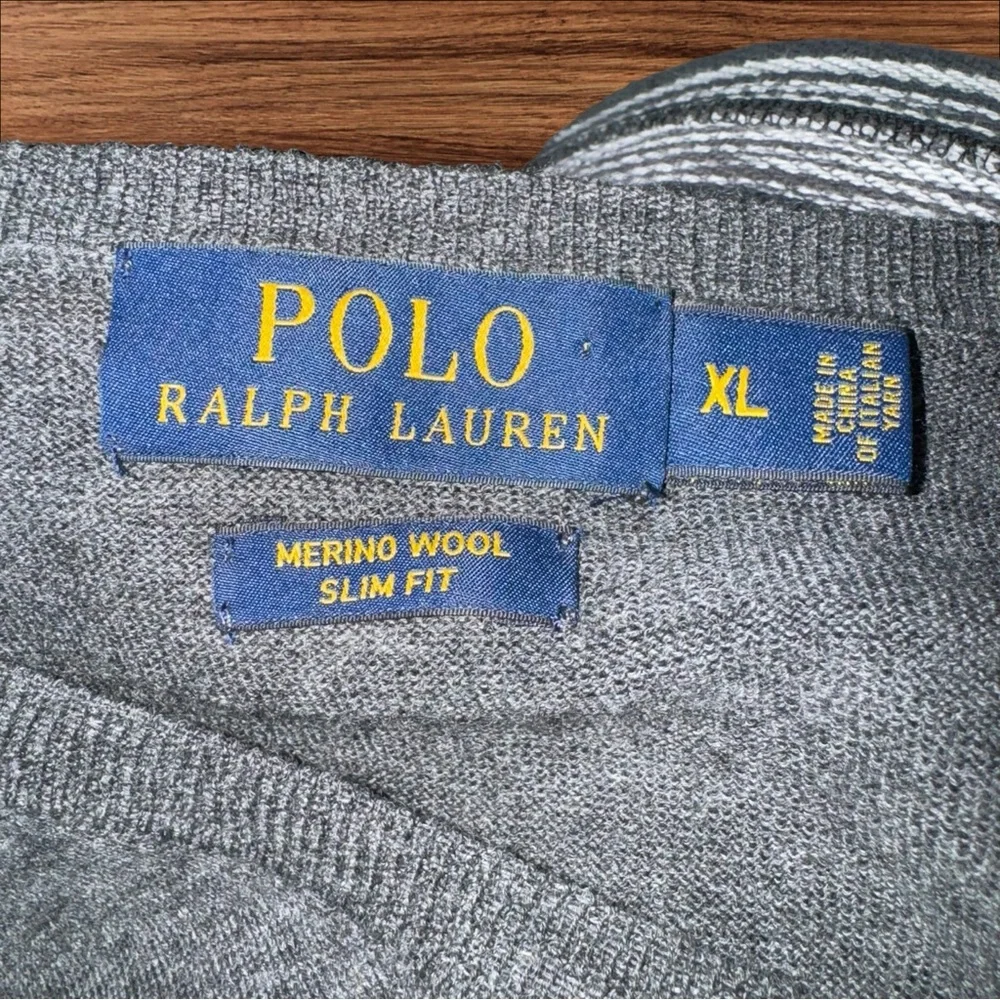 EUC Polo Ralph Lauren Merino Wool Slim Fit Men’s XL‎ PULLOVER VNECK Ls Grey